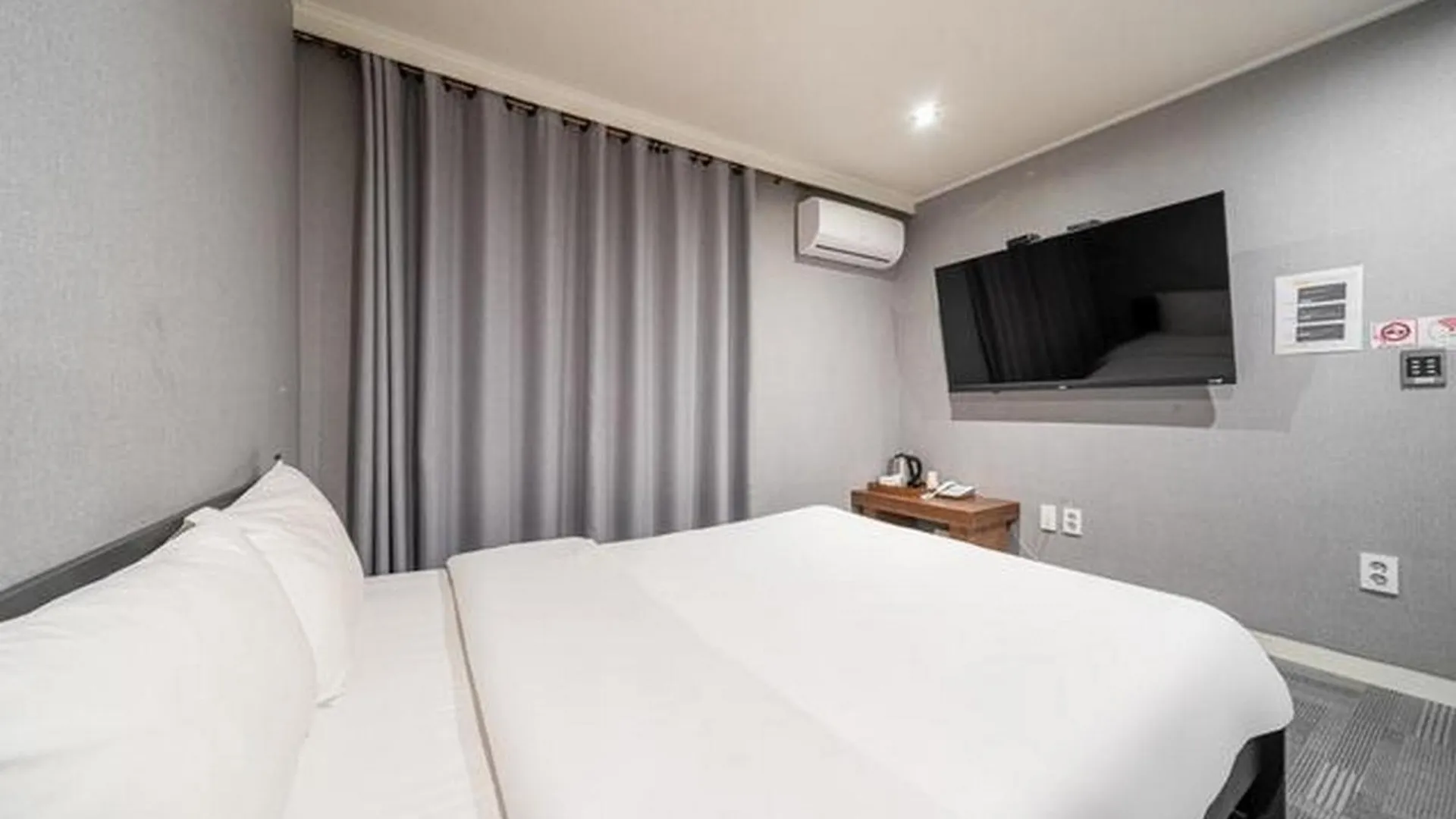 Hotel Seven Step Incheon Korsel